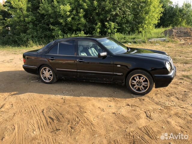 Mercedes-Benz E-класс 2.3 МТ, 1996, 220 000 км