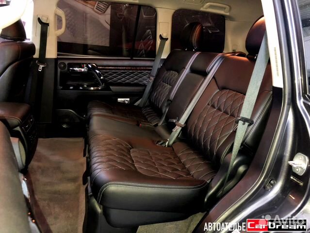 Перешив салона кожей Toyota Land Cruiser 200 Перешив салона кожей Toyota Land Cruiser 200