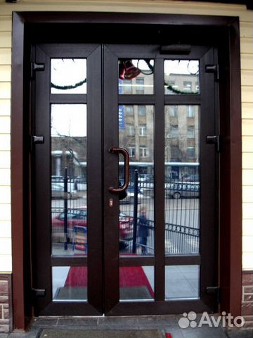 Дверь входная алюминиевая