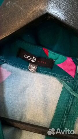 Платье Oodji с попугаями Платье Oodji с попугаями