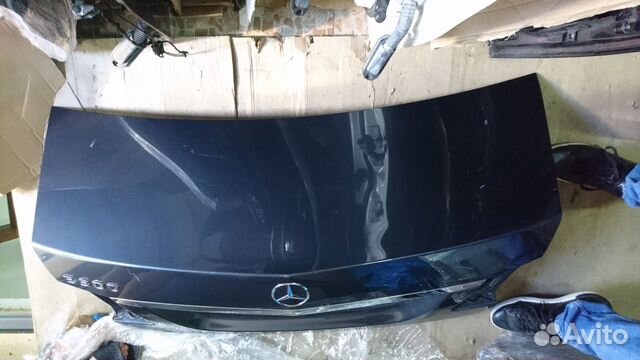 Крышка багажника Mercedes W212 E Крышка багажника Mercedes W212 E