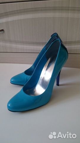 Голубые туфли Karen Millen Голубые туфли Karen Millen