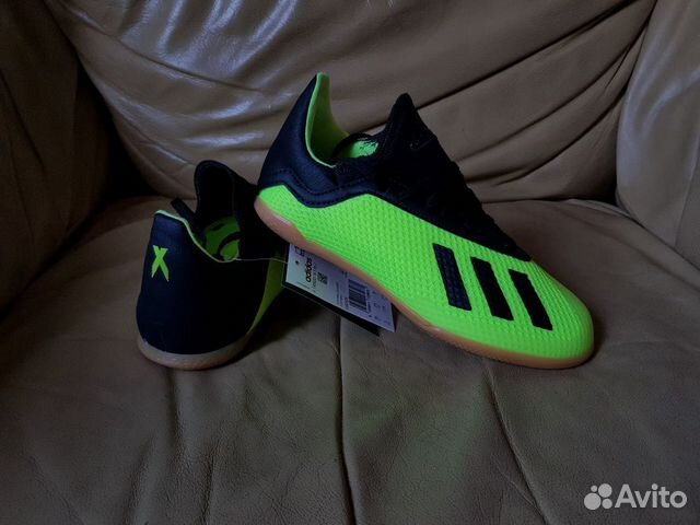 Футзалки Adidas новые детские 36 и 37 р Футзалки Adidas новые детские 36 и 37 р