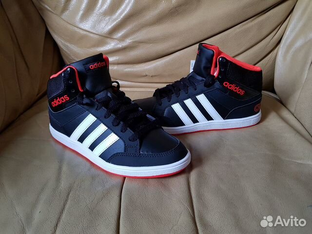 Кроссовки Adidas новые завышенные 36 и 37 р Кроссовки Adidas новые завышенные 36 и 37 р