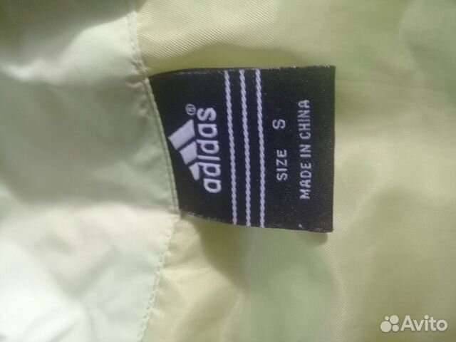 Куртка adidas оригенал новая Куртка adidas оригенал новая