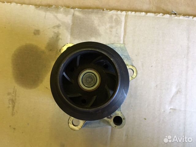 Водяной насос Volkswagen Audi 2.0 TDI 140 л.с Водяной насос Volkswagen Audi 2.0 TDI 140 л.с