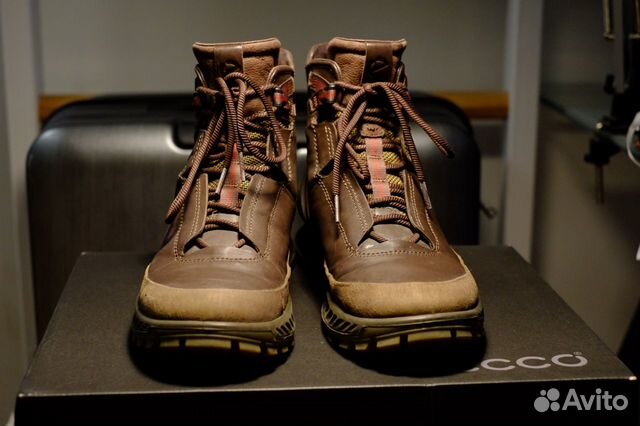 ecco exostrike gore tex