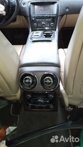 Консоль в сборе Jaguar XJ X351