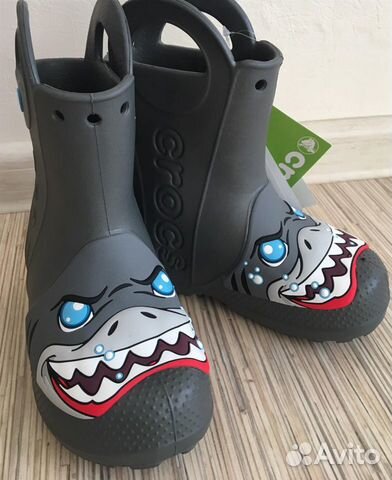 Резиновые сапоги Kids’ Crocs Rain Boot Акула Резиновые сапоги Kids’ Crocs Rain Boot Акула