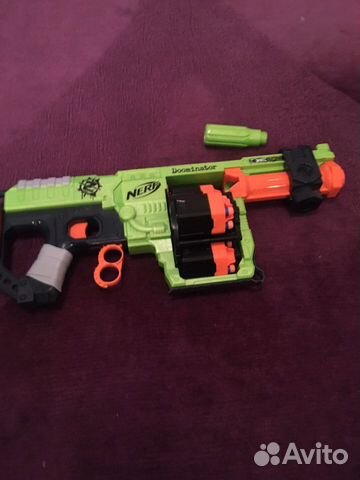 Бластер Nerf Dominator
