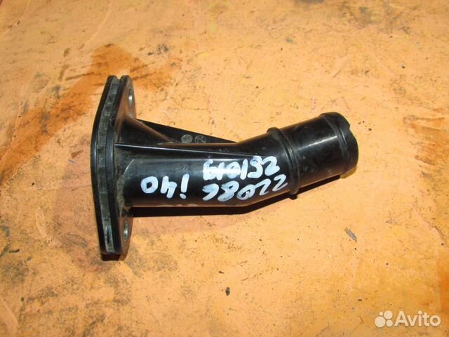 Корпус термостата 2,0 Hyundai i40 022086 Корпус термостата 2,0 Hyundai i40 022086
