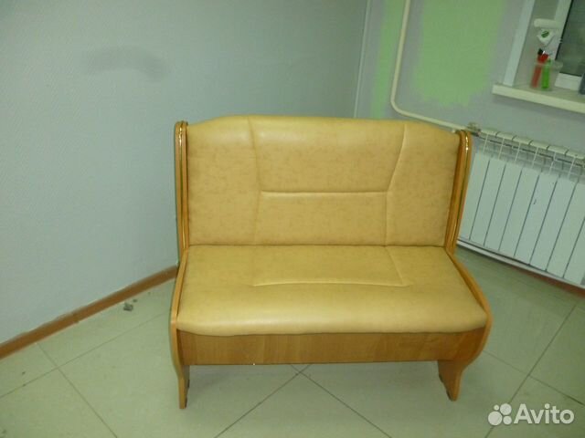 Продам мини диванчик для прихожей Продам мини диванчик для прихожей