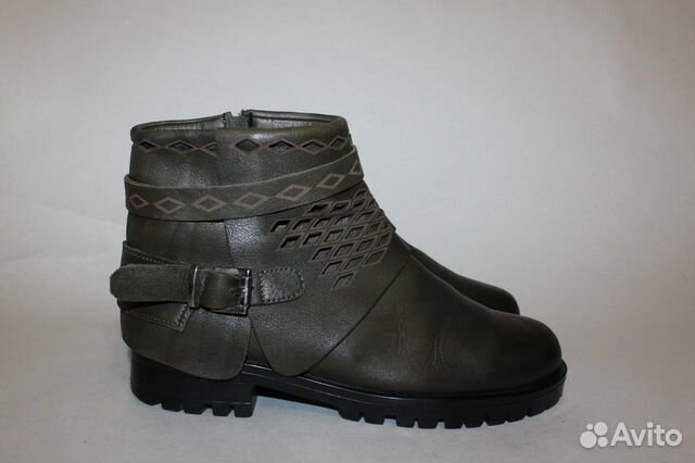 Женские тёмно-зелёные кожаные ботинки