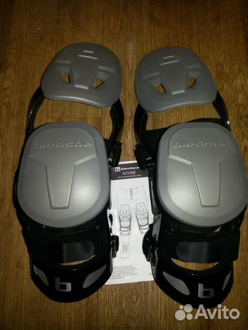 Комплект рамные коленный ортезы Bledsoe Nzone р. М