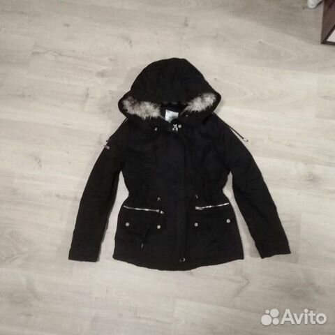 Парка bershka чёрная XS р. 40-42 Парка bershka чёрная XS р. 40-42
