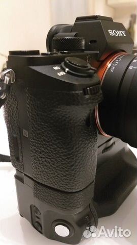 Продам Sony A7Sii