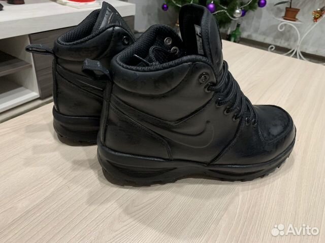 Ботинка демисезонные nike б/у