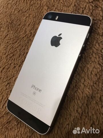 Телефон iPhone SE 32Gb Телефон iPhone SE 32Gb