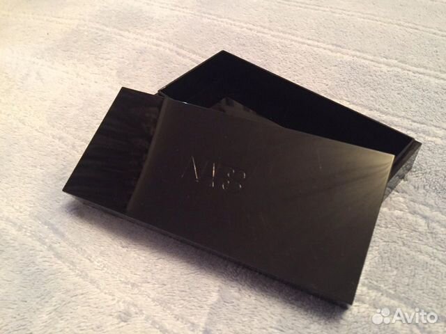 Коробка, футляр, упаковка nars
