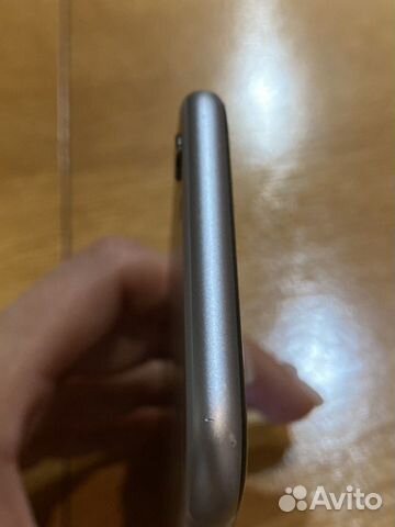 Телефон iPhone 6s 64 гб + чехол-аккумулятор Телефон iPhone 6s 64 гб + чехол-аккумулятор