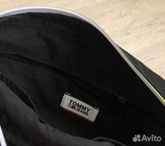 Новая мужская сумка через плечо Tommy Hilfiger