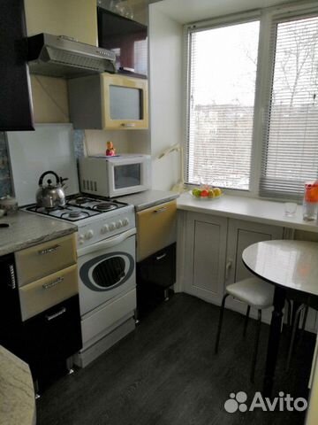 1-к квартира, 30 м², 5/5 эт. 1-к квартира, 30 м², 5/5 эт.