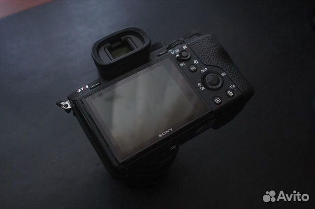 Sony a7r2 + Sony FE 35mm f1.4 ZA + допы в подарок