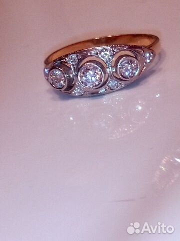 Золотое кольцо С бриллиантами 750 пробы СССР Золотое кольцо С бриллиантами 750 пробы СССР