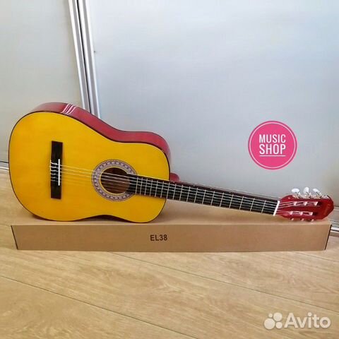Гитара новая классическая