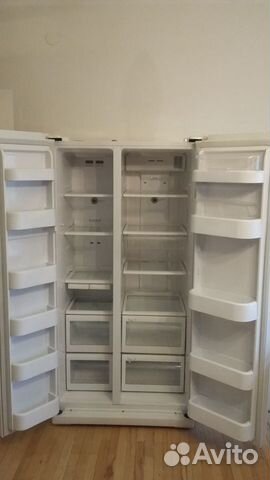 Холодильник SAMSUNG RS20NR Side by side Холодильник SAMSUNG RS20NR Side by side