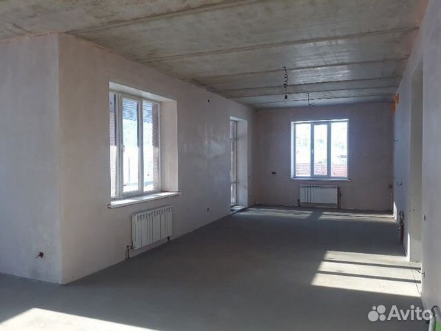 Дом 235 м² на участке 11 сот.