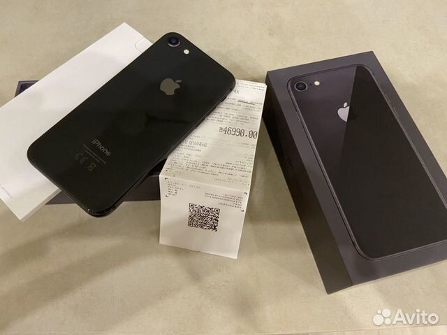 Телефон iPhone 8 64 гг Телефон iPhone 8 64 гг