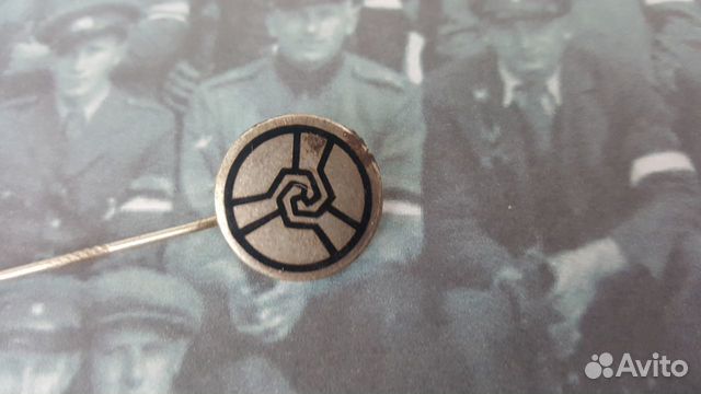 Значок сил эстонской самообороны Omakaitse 40-е гг