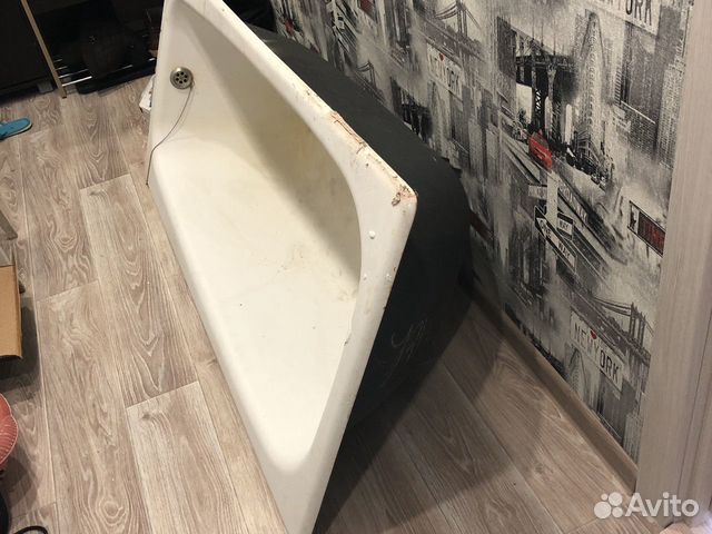 Ванна чугунная