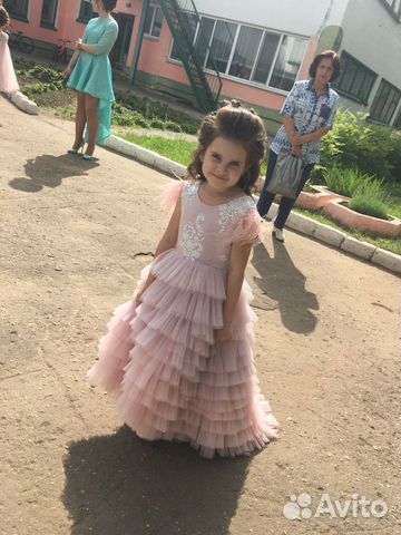 Продам выпускное платье