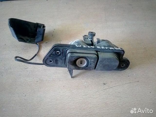 Ручка багажника наружная Mercedes-Benz S-Class 5.0 Ручка багажника наружная Mercedes-Benz S-Class 5.0