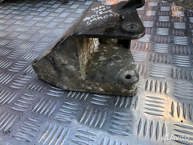 Крепление двс Saab 9-3 2.0 б 9191126 Крепление двс Saab 9-3 2.0 б 9191126