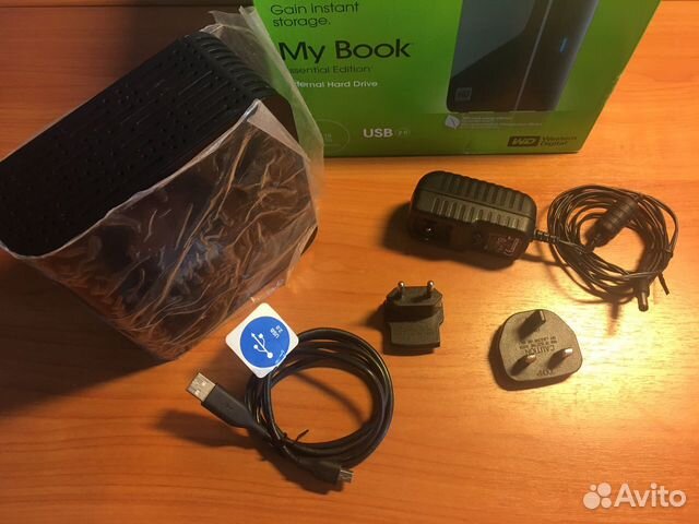 Внешний жесткий диск WD My Book 1Tb Внешний жесткий диск WD My Book 1Tb