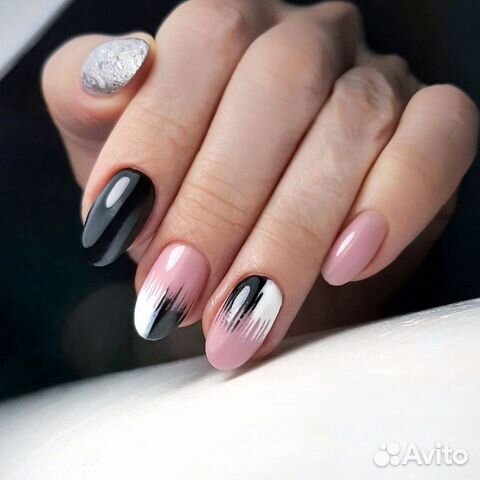 Мастер маникюра/педикюра (возможен выезд на дом) Мастер маникюра/педикюра (возможен выезд на дом)