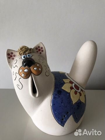 Керамическая фигурка
