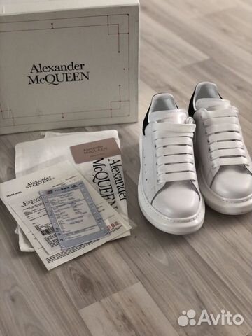 Кроссовки Alexander McQueen белые