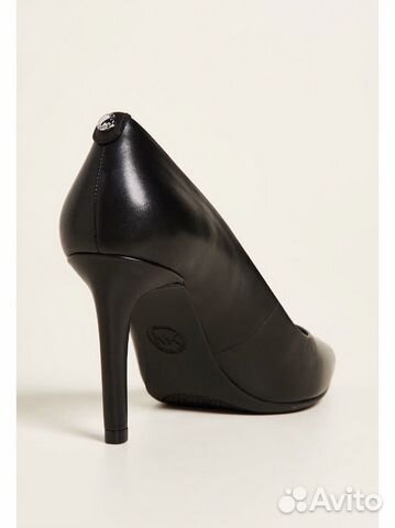 Новые туфли Michael Kors. Оригинал. Размер 8.5 US Новые туфли Michael Kors. Оригинал. Размер 8.5 US