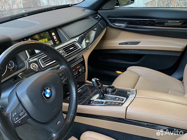 BMW 7 серия 4.4 AT, 2014, 64 000 км BMW 7 серия 4.4 AT, 2014, 64 000 км