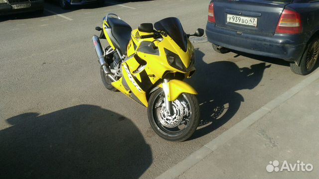 Honda cbr600f4i Honda cbr600f4i