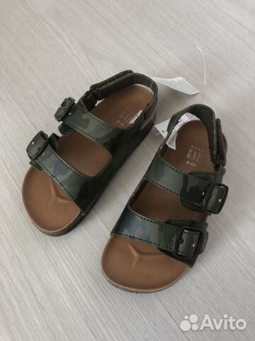Новые Gap сандали