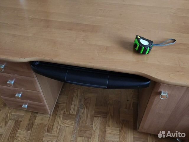 Компьютерный стол