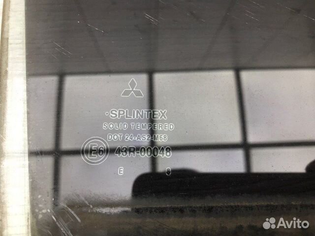 Стекло заднее правое Mitsubishi Colt Z34A 4A90 Стекло заднее правое Mitsubishi Colt Z34A 4A90