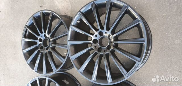 Комплект разношироких на Mercedes S222 R20