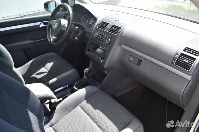 Volkswagen Touran 1.4 AMT, 2011, 83 000 км Volkswagen Touran 1.4 AMT, 2011, 83 000 км