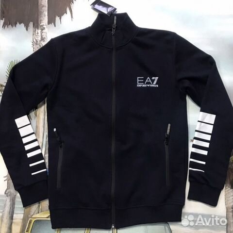 Спортивный костюм Armani EA7